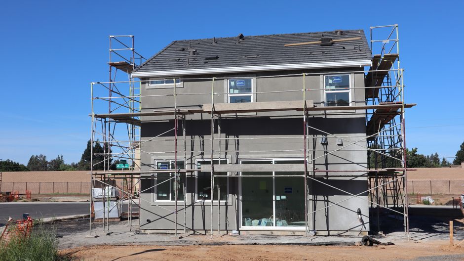 Digital Marketing for Custom Home Builders: A Blueprint for Breaking Ground Online