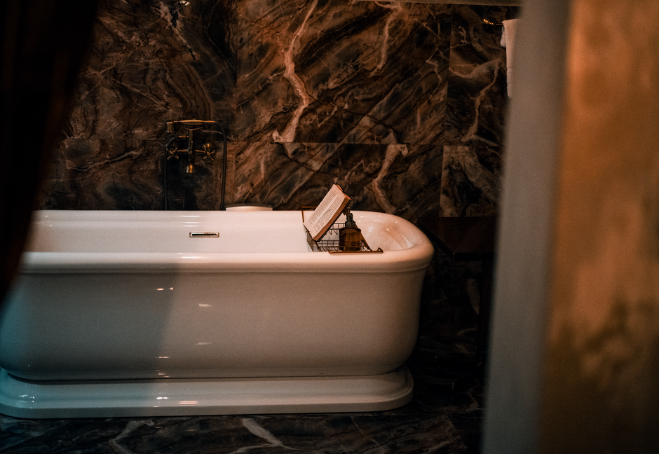 How to Market a High End Medical Spa: The Smart Way to Attract Luxury Clients