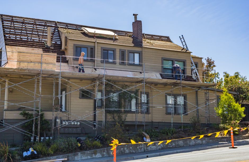 The Roofing Contractor's Secret Recipe for Local SEO Dominance (No Hard Hat Required)