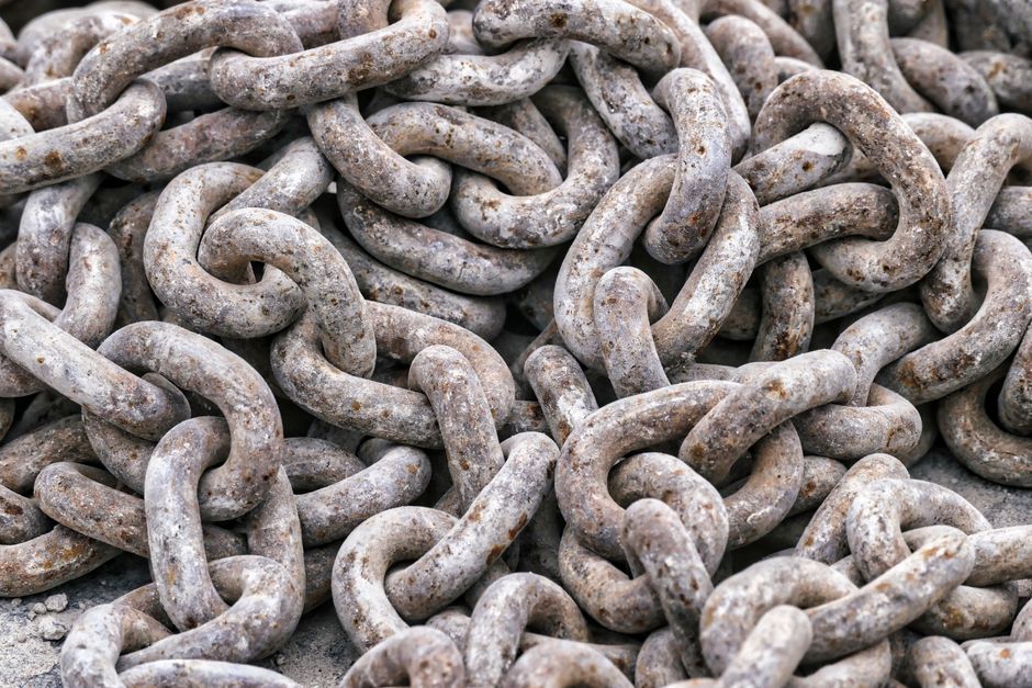 How to Fix Redirect Chains and Loops (Without Losing Your Mind)